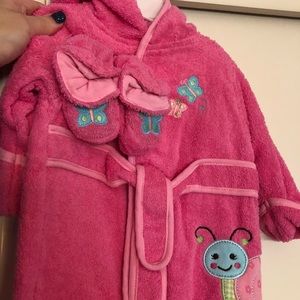 Infant bathrobe